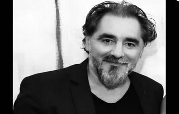アストラト・デュッシュの死、AGK:メディア分野の専門家と人気のあるラジオの声でした