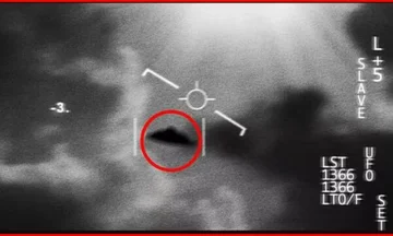トランプはUFOの秘密ファイルの出版物を警告します:私たちはすべてを得るでしょう。