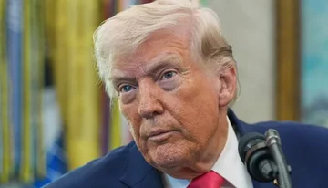 トランプ:イラン戦争を終わらせる交渉は、電話での途中にある