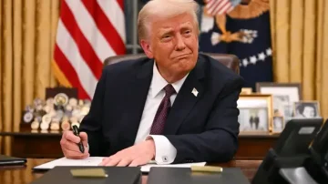 トランプのためのサポートを記録するイラン戦争の費用はかかります