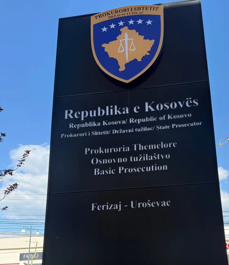 Ferizaj: 公式タスクの誤用のための5人に対してProsecutor Seeks Arrest