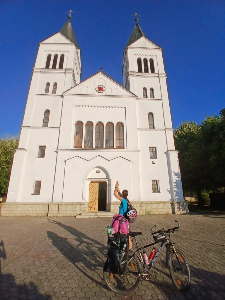 Viagem de fé: Da Alemanha para Letnica Bike