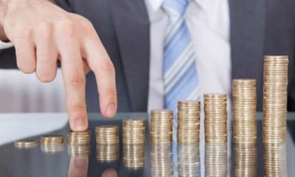 Experten: Starke Abschwächung des Wirtschaftswachstums in diesem Jahr erwartet