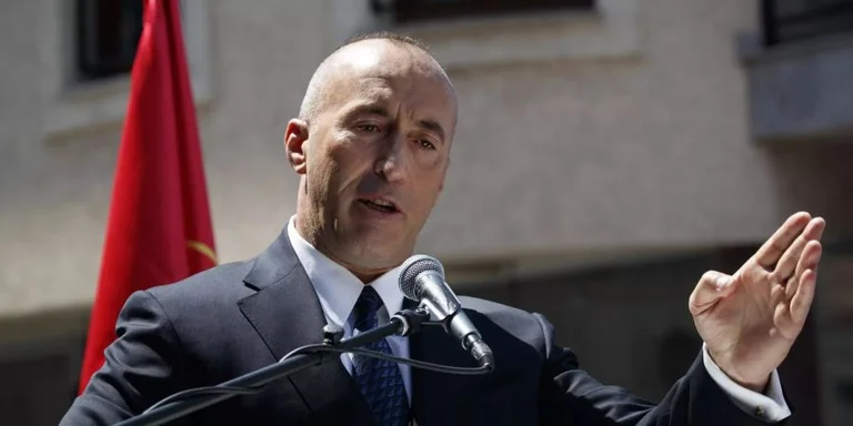 Haradinaj on Veterani Day : 함께 우리는 적을 물리치고 국가로 자유를 가져