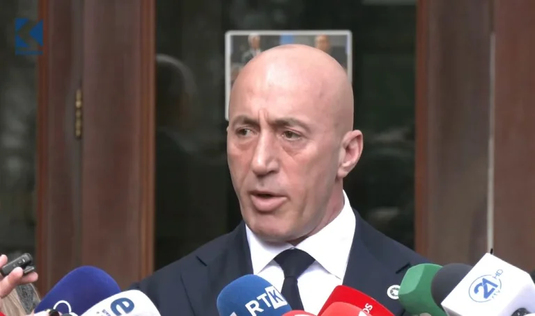 Haradinaj: 憲法は、現在、唯一の sovereign によって保護することができます