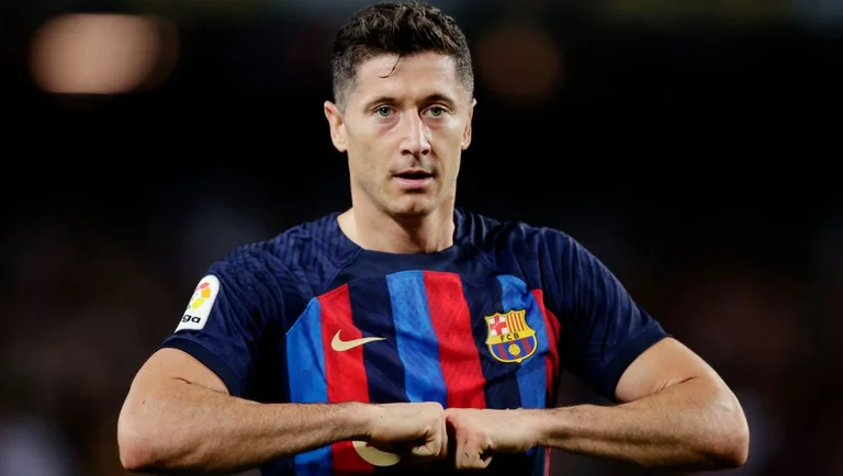 Zyrtare: Barcelona do të apelojë ndaj dënimit me tre ndeshje të Lewandowskit