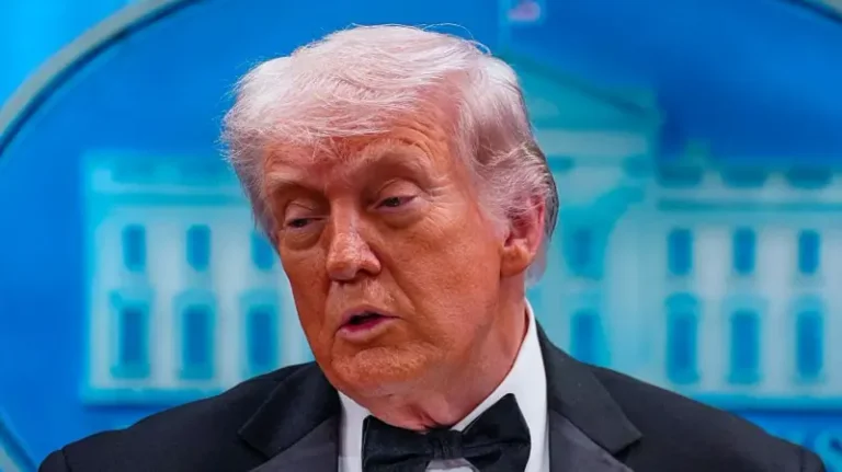 トランプは、爆撃者に対する秘密サービスの応答のビューを公開