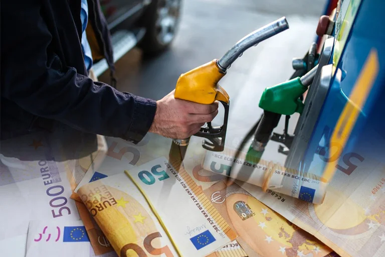 Questo è il prezzo del petrolio e della benzina oggi e domani.