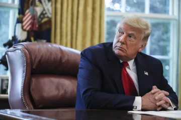 Velika ameriška flota je namenjena v Iran.