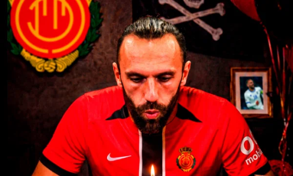 “variiert” Muriqi dreht 32, erhält besondere Glückwünsche von Mallorca