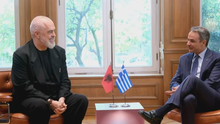 ギリシャのカウンターで会った後ラマ: EU に参加したい