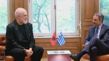 ギリシャのカウンターで会った後ラマ: EU に参加したい