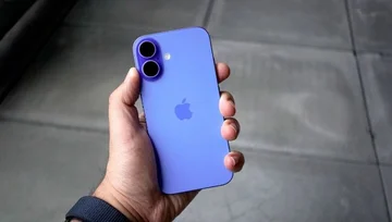 The EU is returning phones with replacement batteries?
