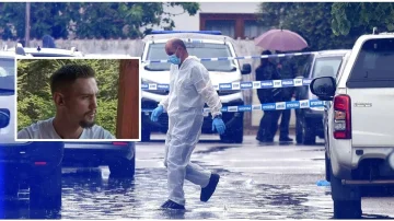 犯罪から、母親が殺人後、黒い山で起きたすべてを逮捕するのを解除します。