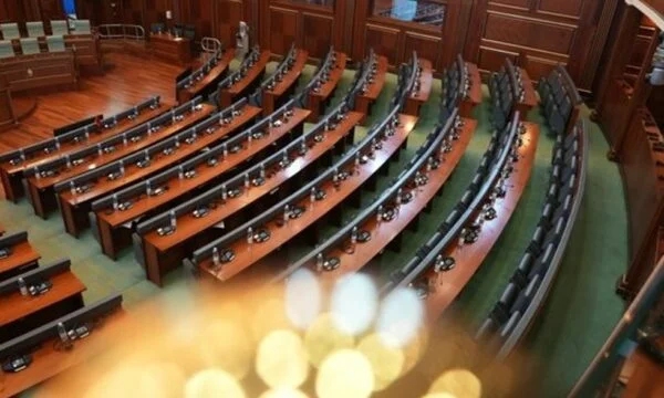 “Transferencja” Politycznie, to są 10 posłów, którzy zmienili partię i przywrócili mandat