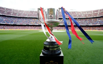 Dies sind die offiziellen Formationen des Copa del Rey Finale