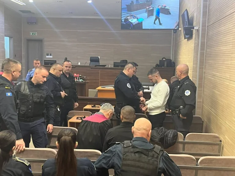 לעצור מסיבות טכניות להרוג את לירידונה אדימאג' נמשך אחר הצהריים.