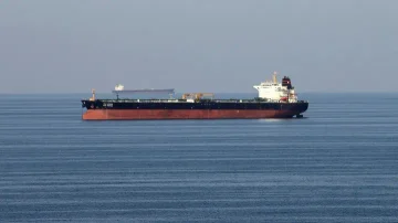 油価格の低下 10% ホルムズ海峡の開口部後