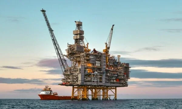 ギリシャはイオンでガス掘削を開始し、4600mの深さと270億立方メートルまでの量
