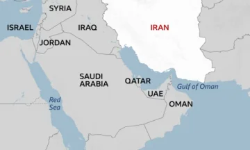 イランは、アメリカン・ブロックードに続く地域で海貿易ジャムを脅かす