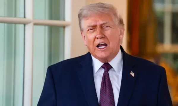 トランプは米国とイランが次の2日以内に話を保持することができると述べています