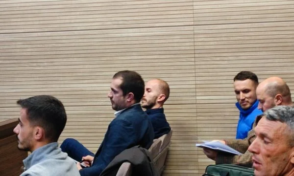 LVV-Aktivisten, die zu 6 Monaten Gefängnis verurteilt wurden, Manjuka wird für unschuldig erklärt