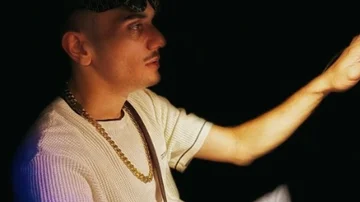 Buta in Schläge in Ferizaj engagiert, Forschung Rapper