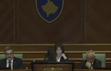 VVは議題の変更のための提案に直面します, 反対: いいえ緊急