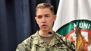 米国は戦闘を中止しているが、地域に準備が整っているまま、中央コマンドは言う