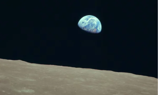 Фотографии Земли с точки зрения Луны, как это было в 1968 году и что это такое сейчас