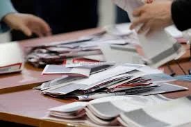 Prizren 裁判所のスピーカー: 私達は誤用のために禁止されている109人の投票者のための容量を持っていません