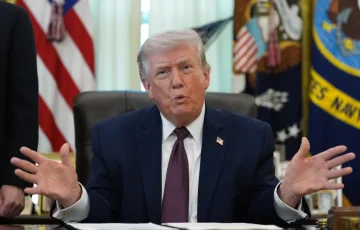 トランプ: 賛美はアッラー、火曜日<x0>に属します。