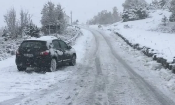 雪によるトラックのための有料道路、KKMK:他の車は冬の装置を持っています