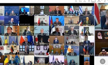 英国はHormuz Straitを開く上でオンライン議論を整理します。, Kosovoとアルバニアを含む