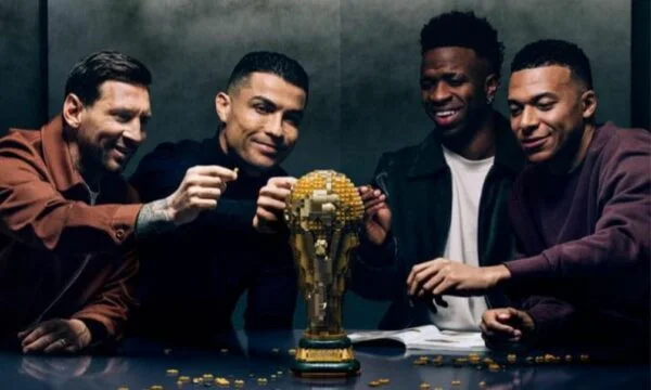 Ronaldo, Messy, Mbpé und Vinícius gemeinsam für die Welt: Präsentieren Sie die offiziellen LEGO-Sets