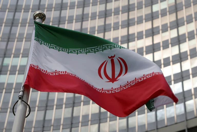 Numri i të vdekurve shkon në mbi 100, pamje të tjera nga shpërthimet në Iran