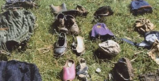 クラランの86人の市民の殺害以来27年、Gjakova
