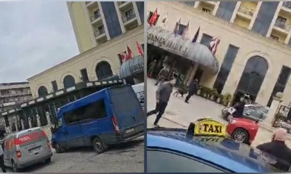 K9 controlla l'hotel prima dell'arrivo nazionale turco
