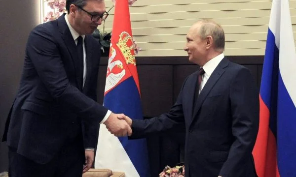 KIPRED-i kryen hulumtim: Takimi i mbajtur Vuçiq-Putin, shqetësues për Kosovën