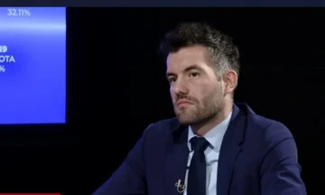 Relajemos un poco: la luz de Rron Djindjic sobre Ganimet Musliu y el comentario épico del ciudadano allí