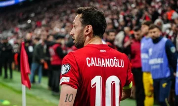 Calhanogluはルーマニアと一致した後に話します。, Kosovoの準備が期待されています