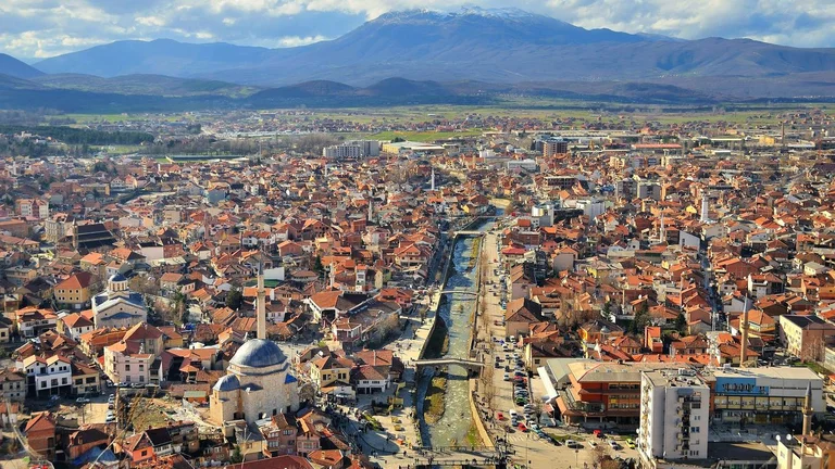 Va ser condemnat durant tres anys a la presó, donat a la policia de Prizren.