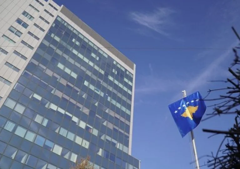 Kosova, yabancılar için yasaların uygulanması için çalışma grupları oluşturur, araçlar