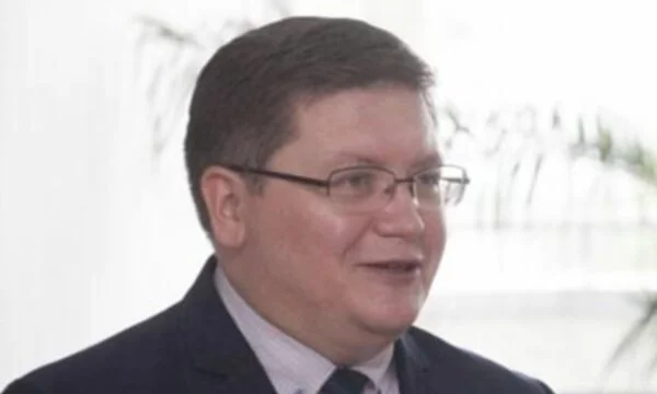 REL:ロシアインテリジェンスにリンクするデータベース内のコソヴォの新ロシア事務所チーフの名前