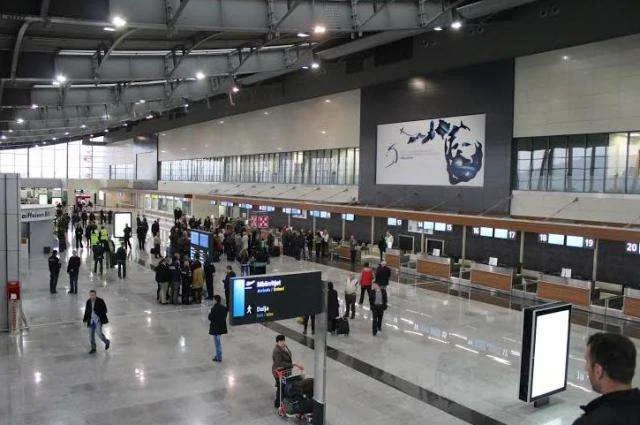 Greva në 13 aeroporte gjermane, fluturimet nga Prishtina për në Gjermani po realizohen sipas orarit