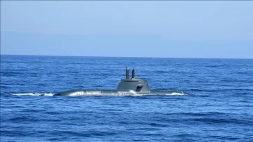 英国原子力潜水艦がアラビア海に到着