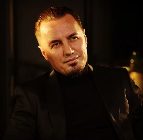 Bure in new song