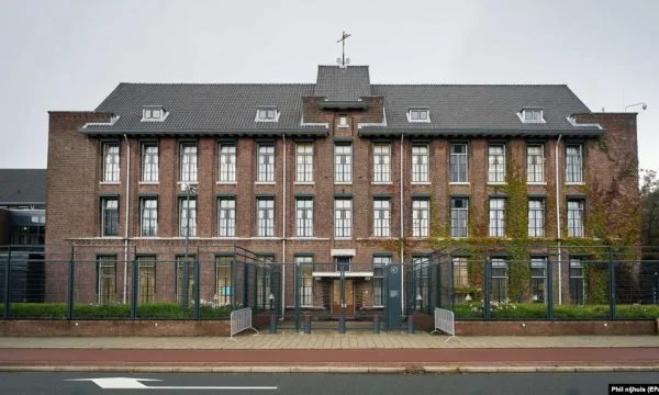 Rzecznik Praw Obywatelskich dostarcza pismo do Trendafilovej: Specjalny jest sądzony z nielegalnych dowodów z Serbii (Dokument)
