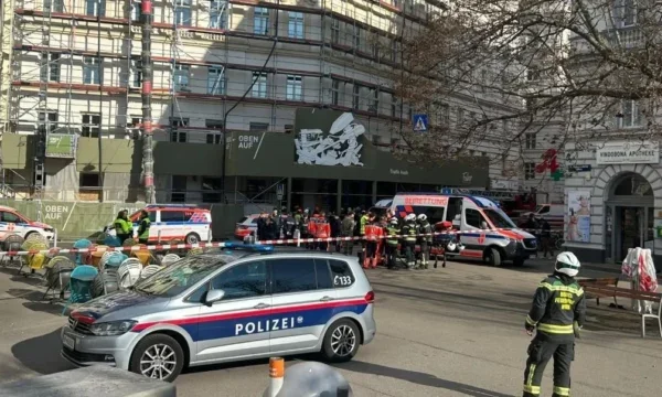 オーストリアのメディアは、事件が4人の死者を残した方法についての詳細な情報をもたらします, 3コソボ市民
