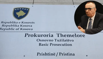 Puka diplomaの主張上のprosecutionのインタビューのためのHasaniの熱意の風邪